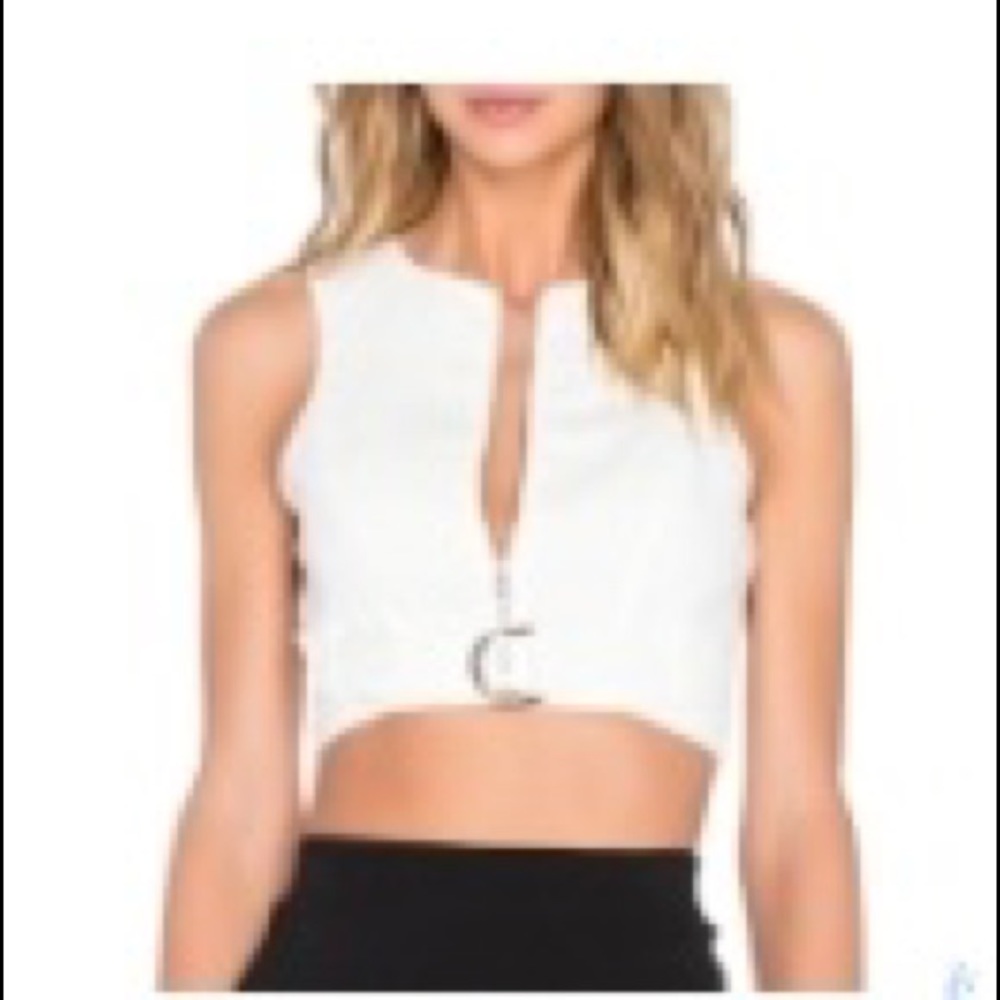 Lavish Alice Cropped Buckle Top 🌟